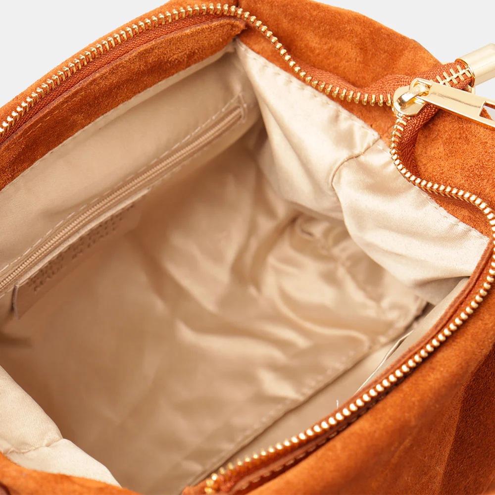 Borsa a Mano con Tracolla VIAVERDI in Camoscio color Cuoio Made in Italy linea Castiglione - Image 4