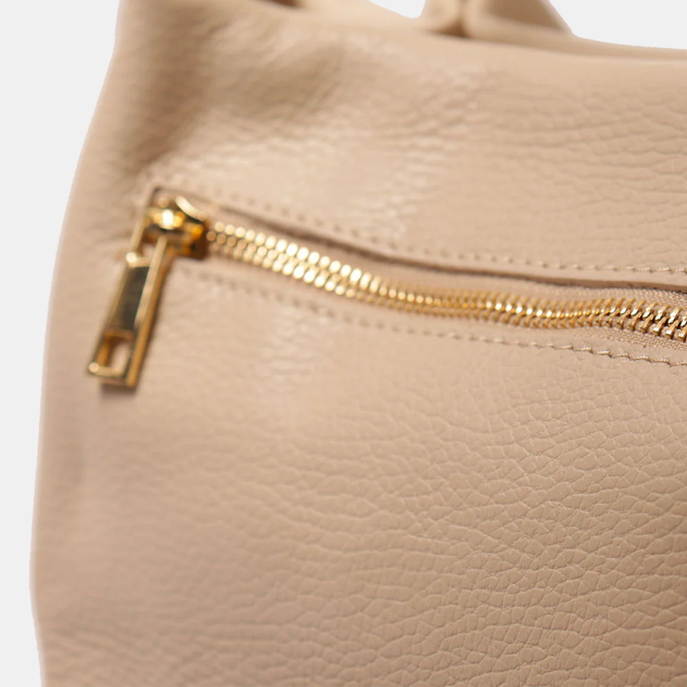 Borsa a Mano con Tracolla VIAVERDI in Pelle Beige Made in Italy linea Castiglione - Image 5