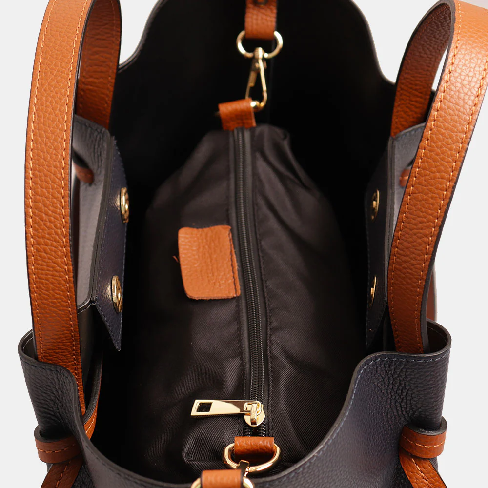 Borsa a Mano con Tracolla VIAVERDI in Pelle Blu e Marrone Made in Italy linea Castiglione - Image 5