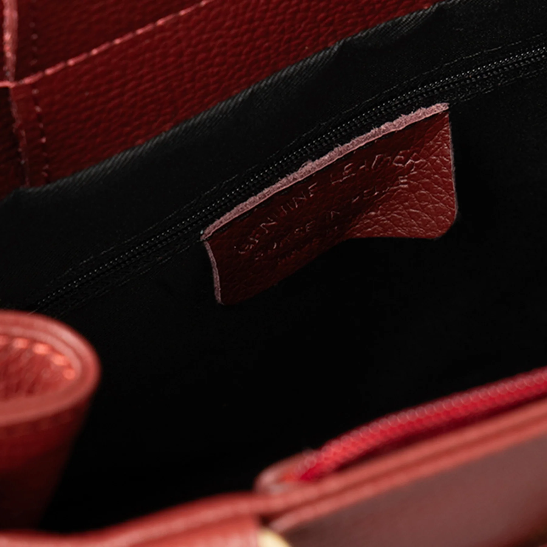 Borsa Grande a Mano con Tracolla VIAVERDI in Pelle Bordeaux Made in Italy linea Artimino - Image 7