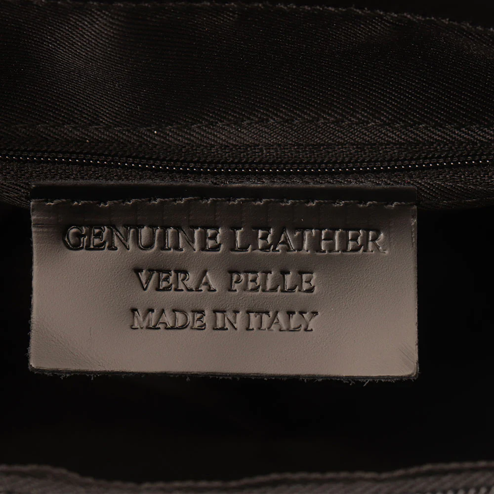 Borsa a Mano con Tracolla VIAVERDI in Pelle Nera Matelassè Made in Italy linea Saturnia - Image 11
