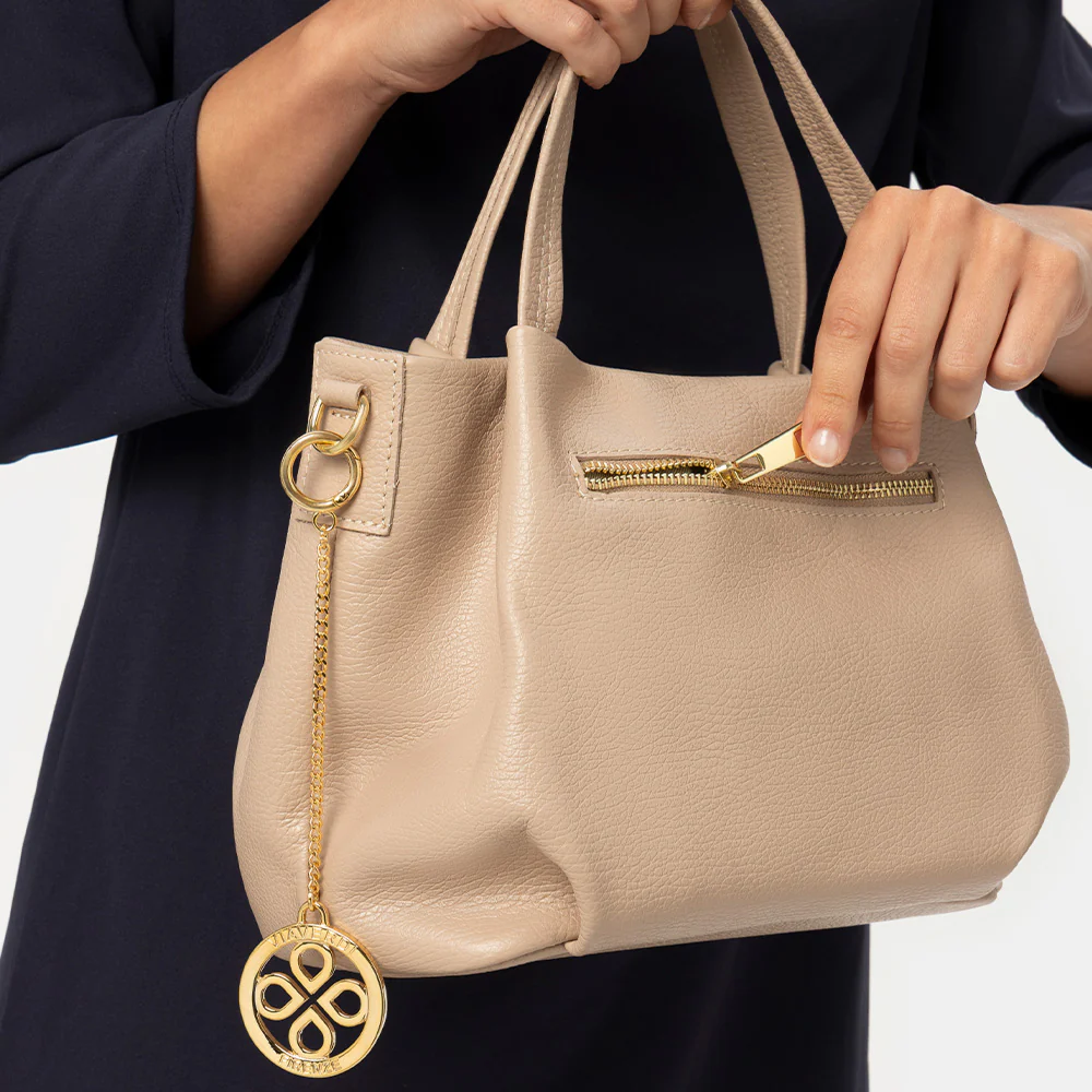Borsa a Mano con Tracolla VIAVERDI in Pelle Beige Made in Italy linea Castiglione - Image 7