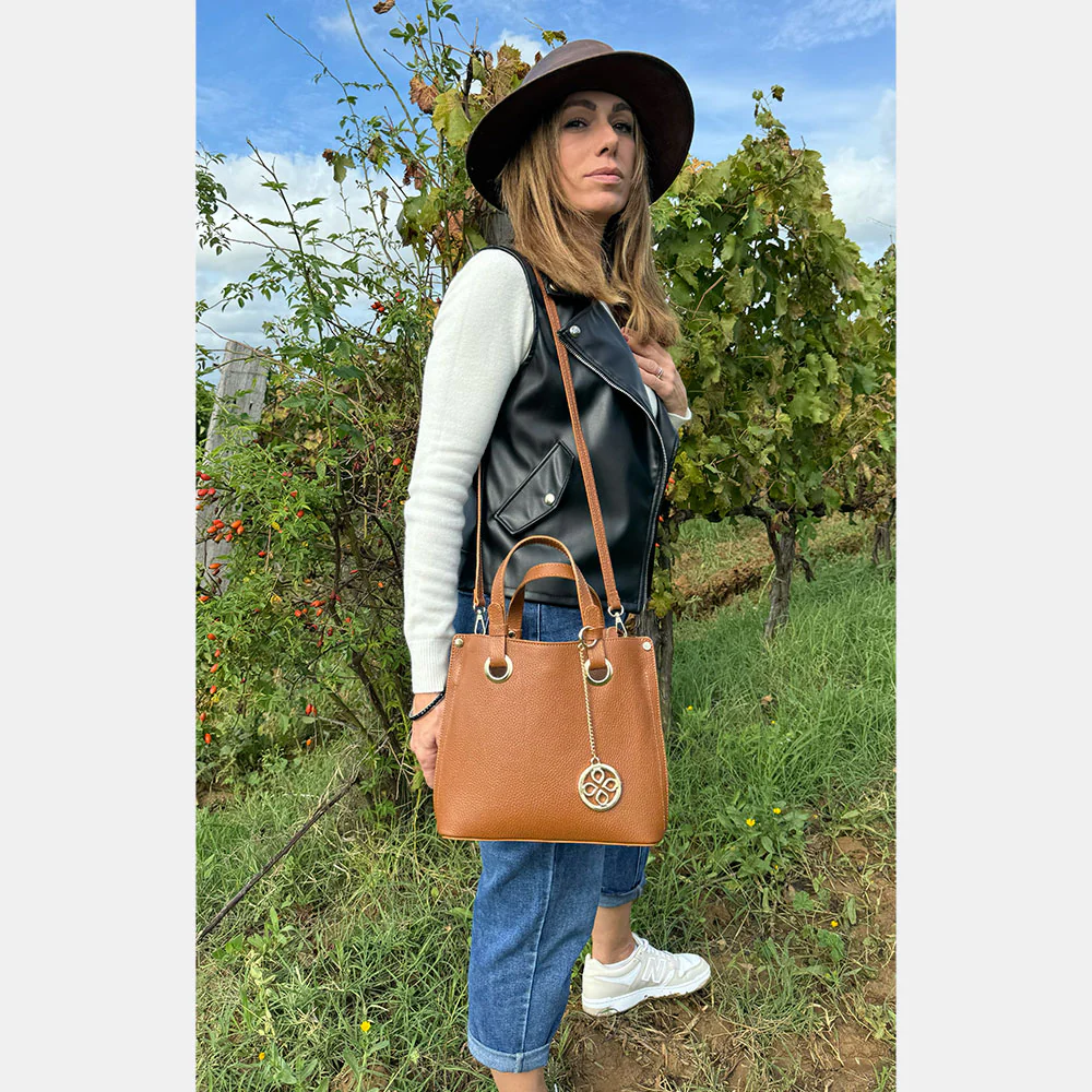 Borsa a Mano VIAVERDI in Pelle color Cuoio Made in Italy - Image 3