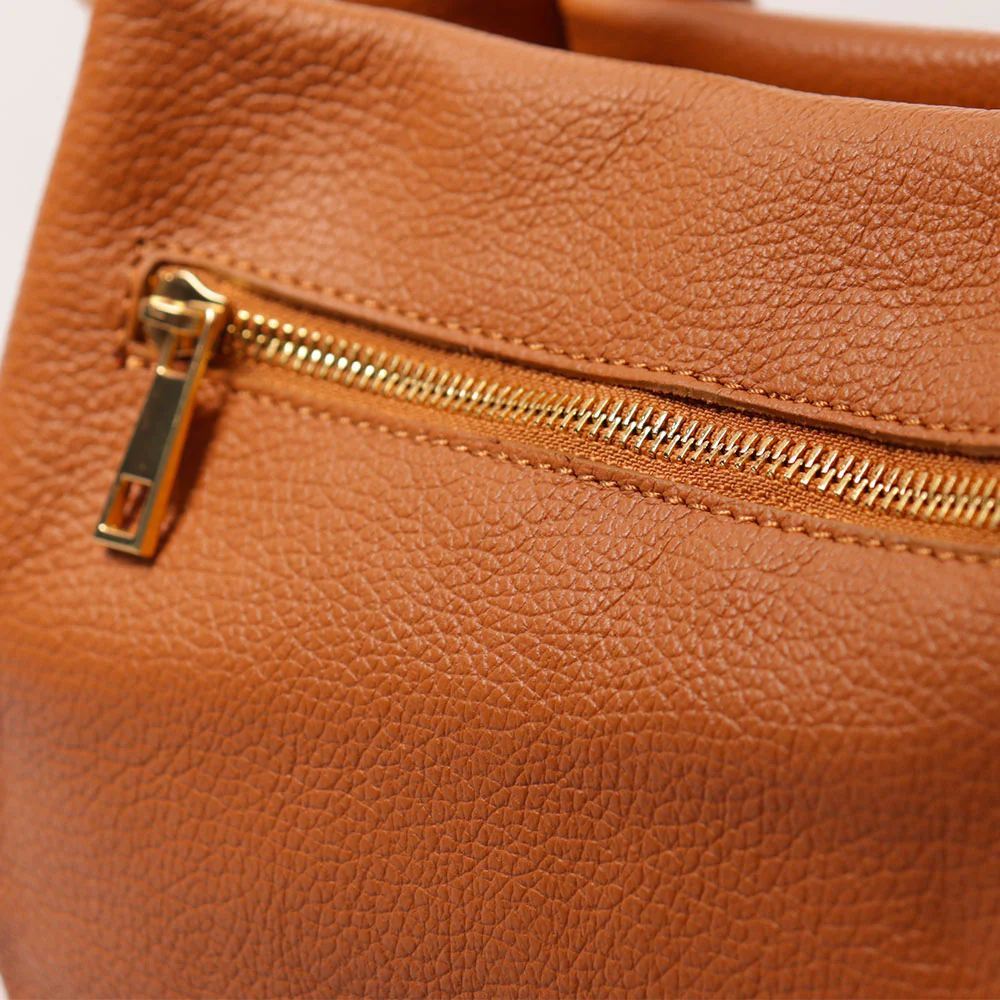 Borsa a Mano con Tracolla VIAVERDI in Pelle Cuoio Made in Italy linea Castiglione - Image 5