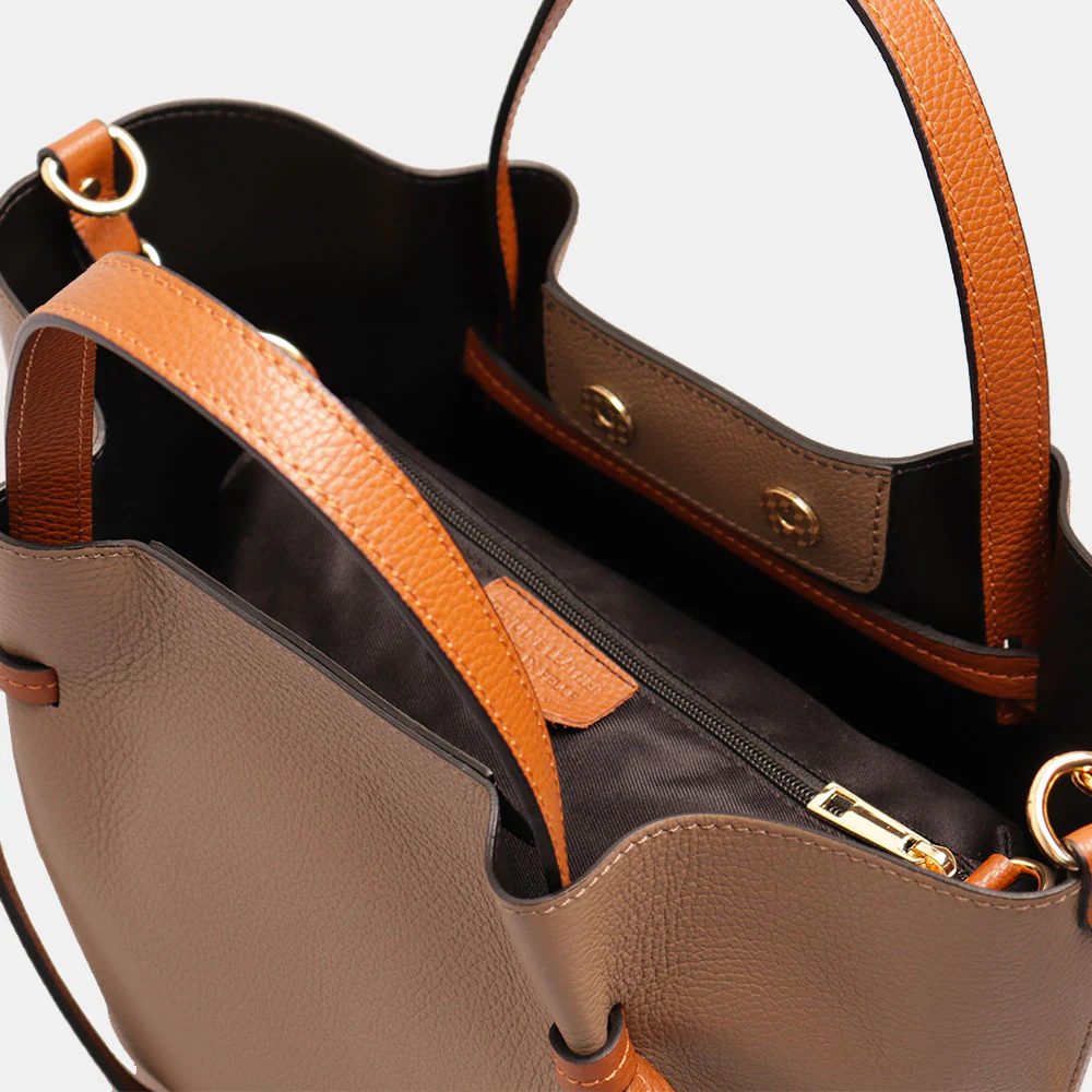 Borsa a Mano con Tracolla VIAVERDI in Pelle Taupe e Marrone Made in Italy linea Castiglione - Image 6