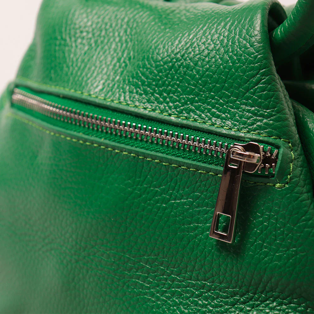 Borsa a Mano con Tracolla VIAVERDI in Pelle Verde Made in Italy linea Certaldo - Image 10