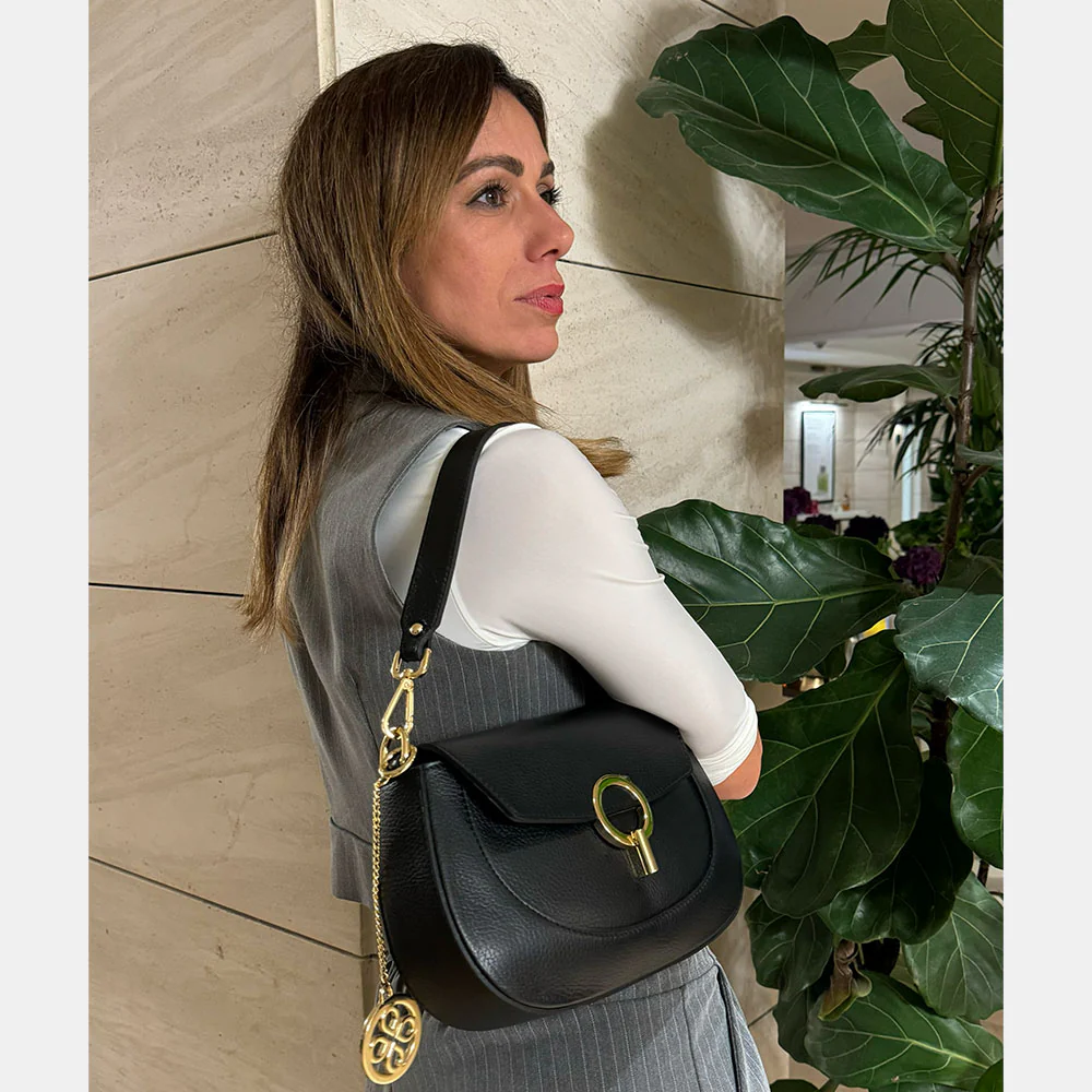 Borsa a Spalla con Tracolla VIAVERDI in Pelle Blu Made in Italy linea Montalcino - Image 4