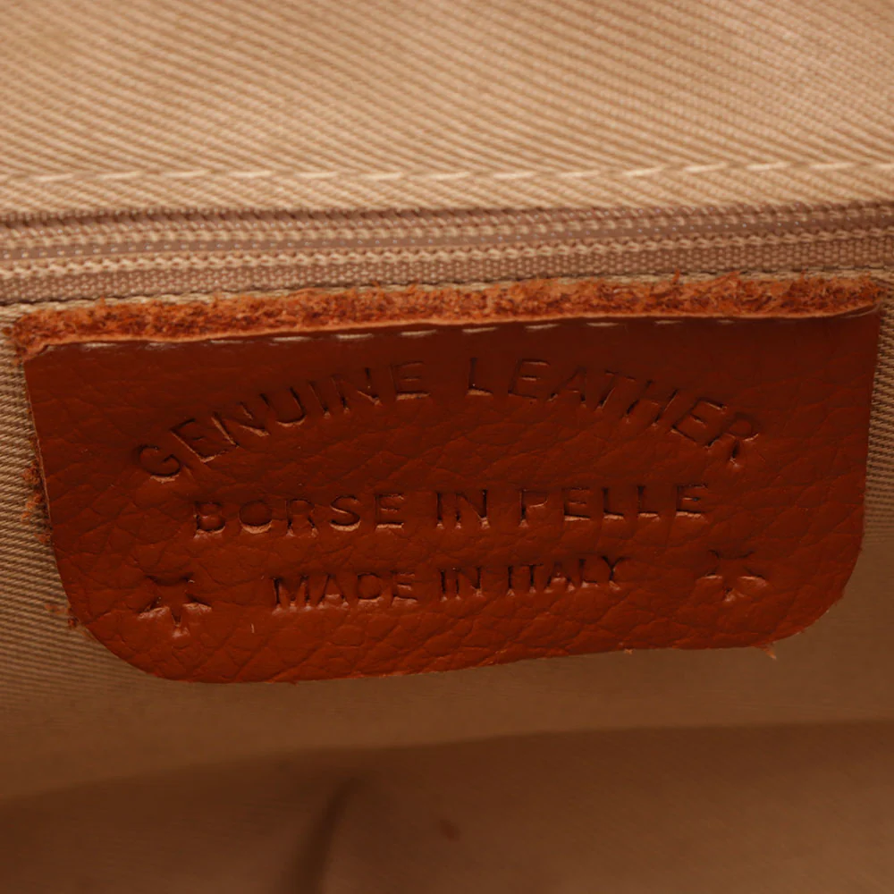 Borsa a Spalla con Tracolla VIAVERDI in Pelle Color Cuoio Made in Italy linea Montalcino - Image 10