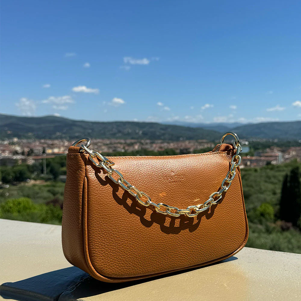 Borsa a Spalla in Pelle Marrone con Tracolla VIAVERDI Made in Italy - Image 9