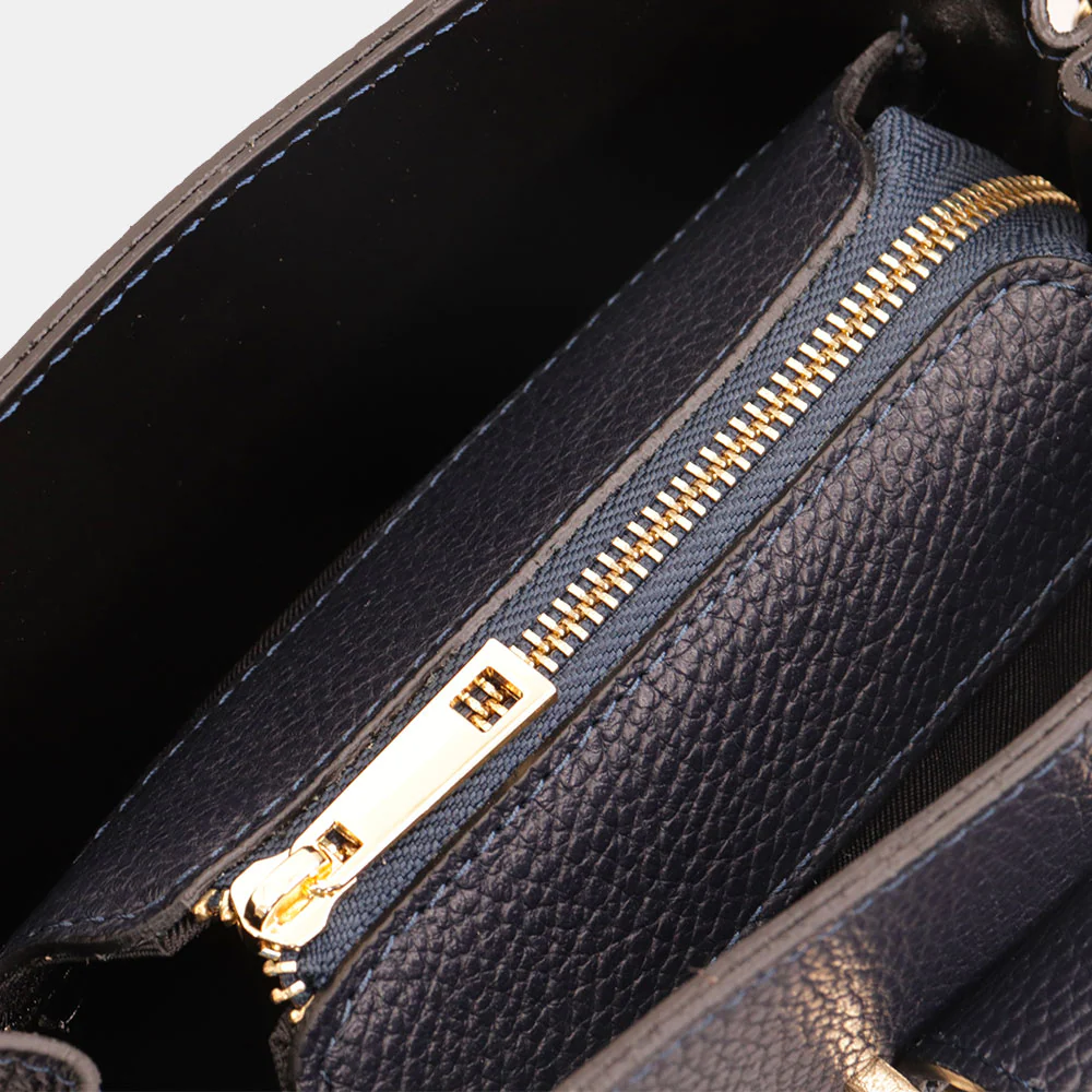 Borsa a Spalla VIAVERDI in Pelle Blu Made in Italy linea - Image 7