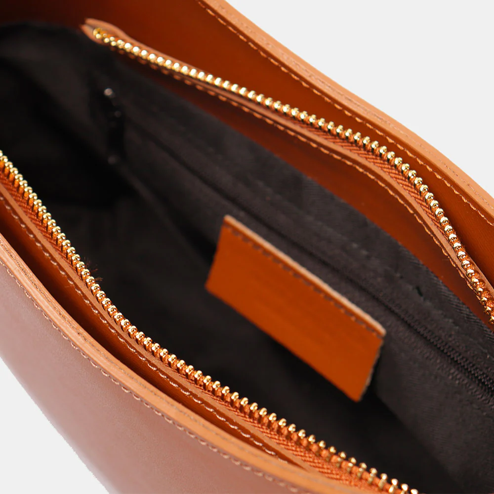 Borsa a Spalla VIAVERDI in Pelle color Cuoio Made in Italy linea Certaldo - Image 7