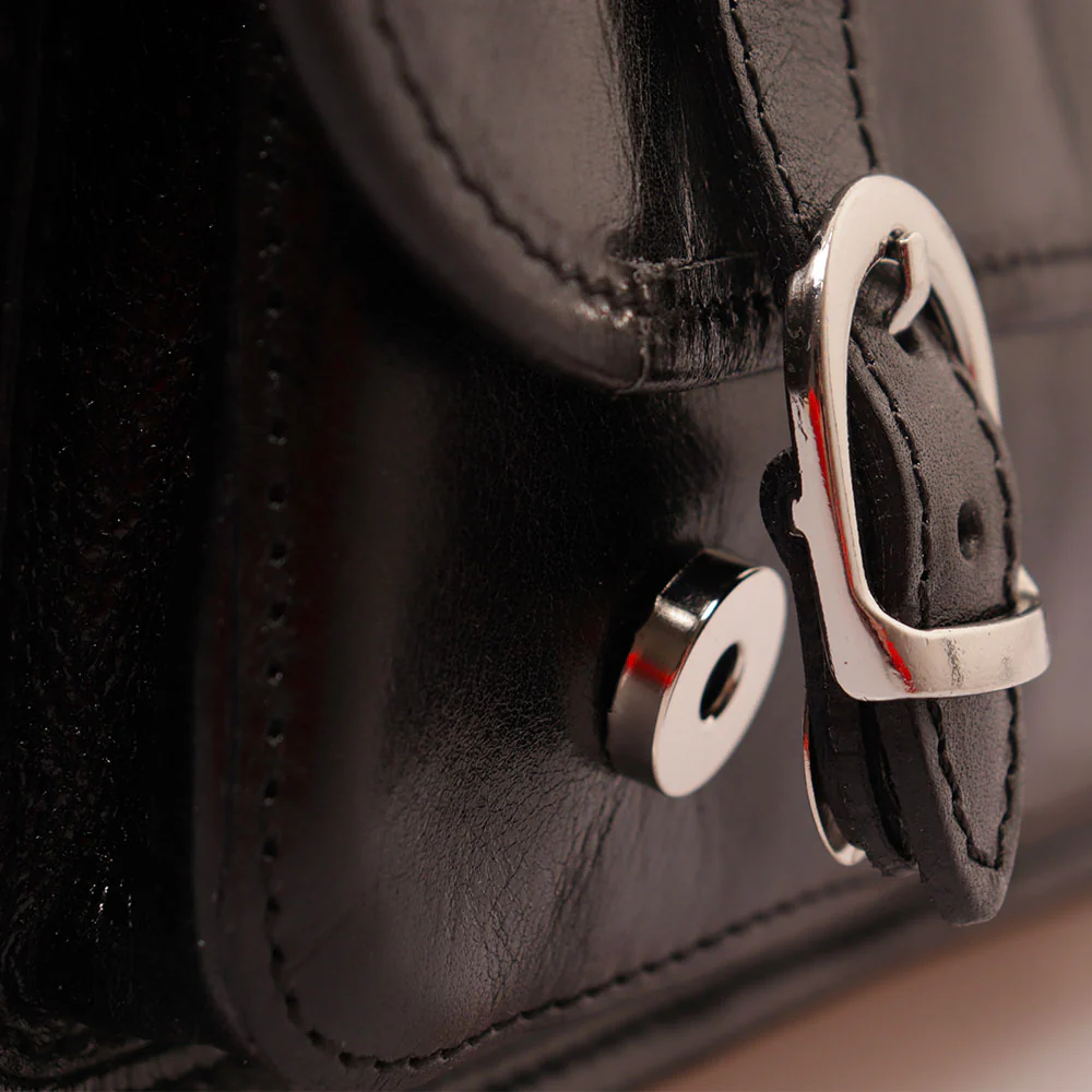 Borsa a tracolla VIAVERDI in Pelle Nera Made in Italy linea Firenze - Image 7