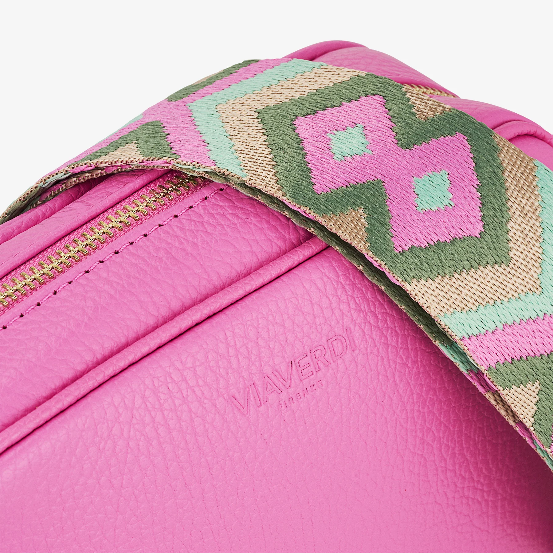 Borsa Camera Bag Piccola in Pelle Rosa con Tracolla VIAVERDI Made in Italy - Image 5