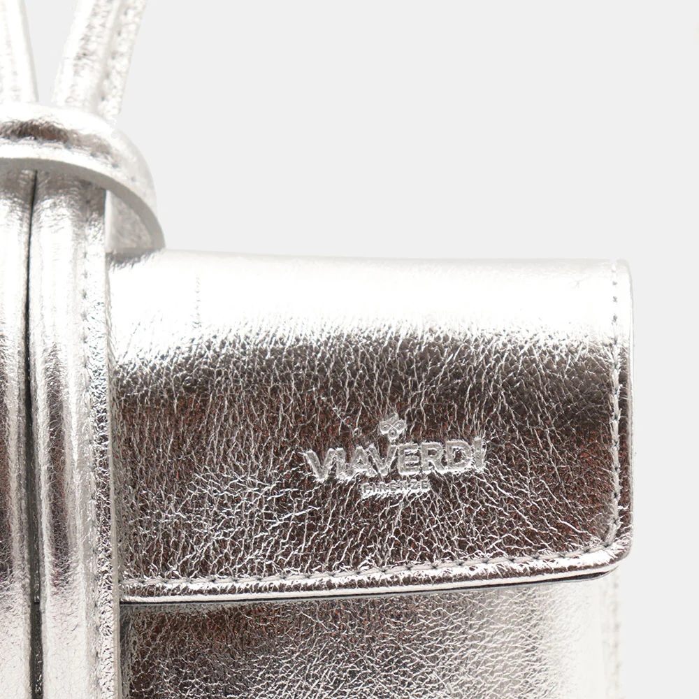 Borsa Clutch a Mano con Tracolla VIAVERDI in Pelle Argento Made in Italy linea Castiglione - Image 9