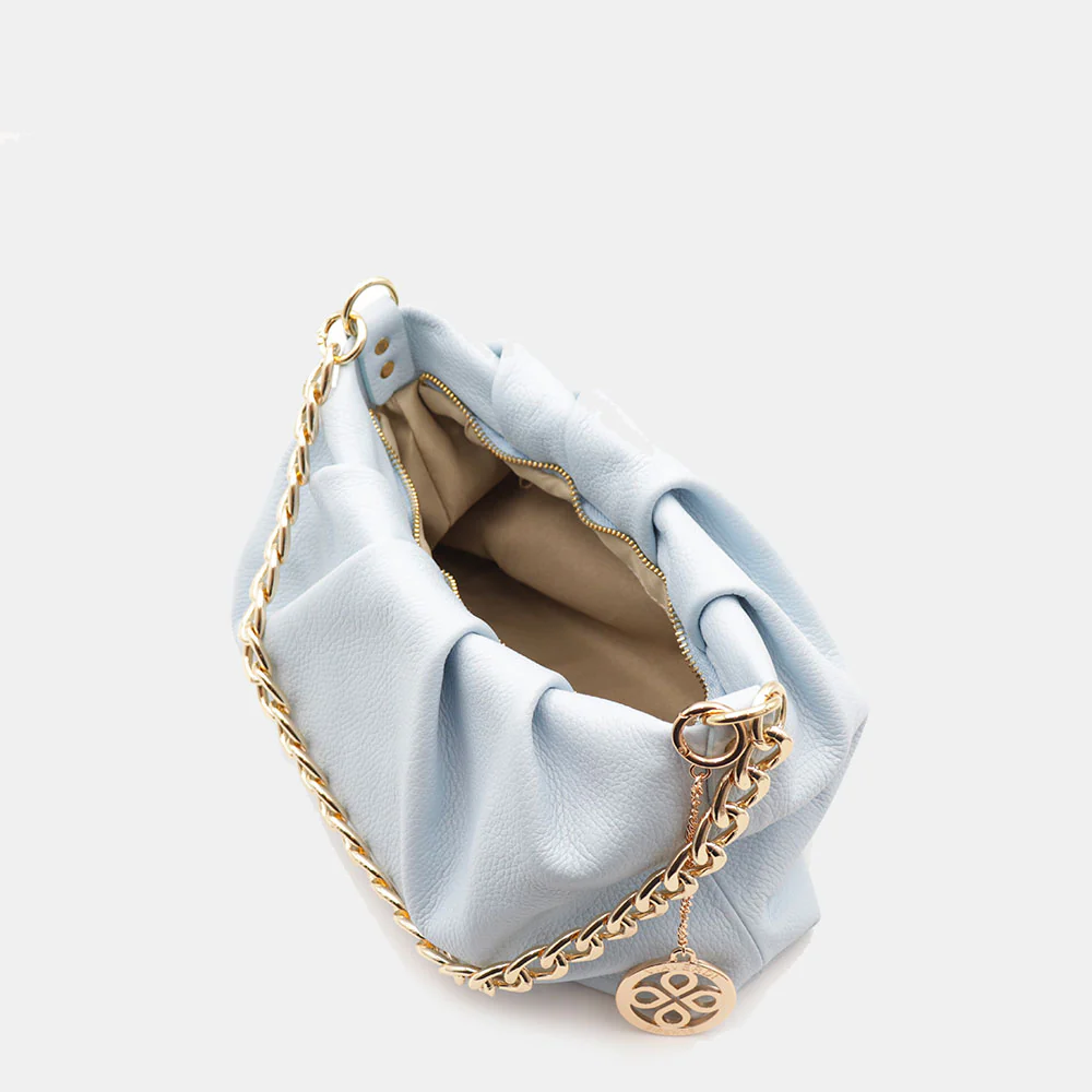 Borsa Hobo a Spalla con Catena VIAVERDI in Pelle Celeste Made in Italy linea Monteriggioni - Image 7