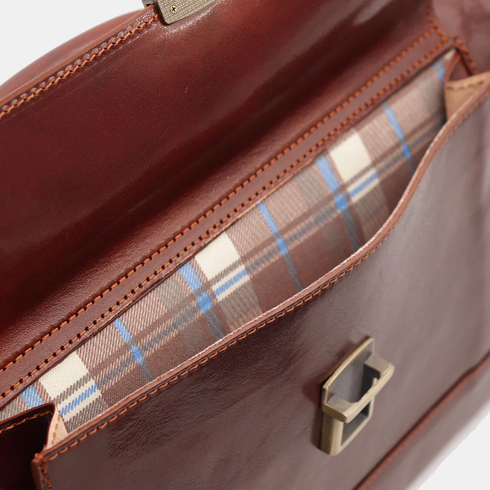 Borsa Medico Classica in Pelle Marrone VIAVERDI Made in Italy linea Firenze - Image 13