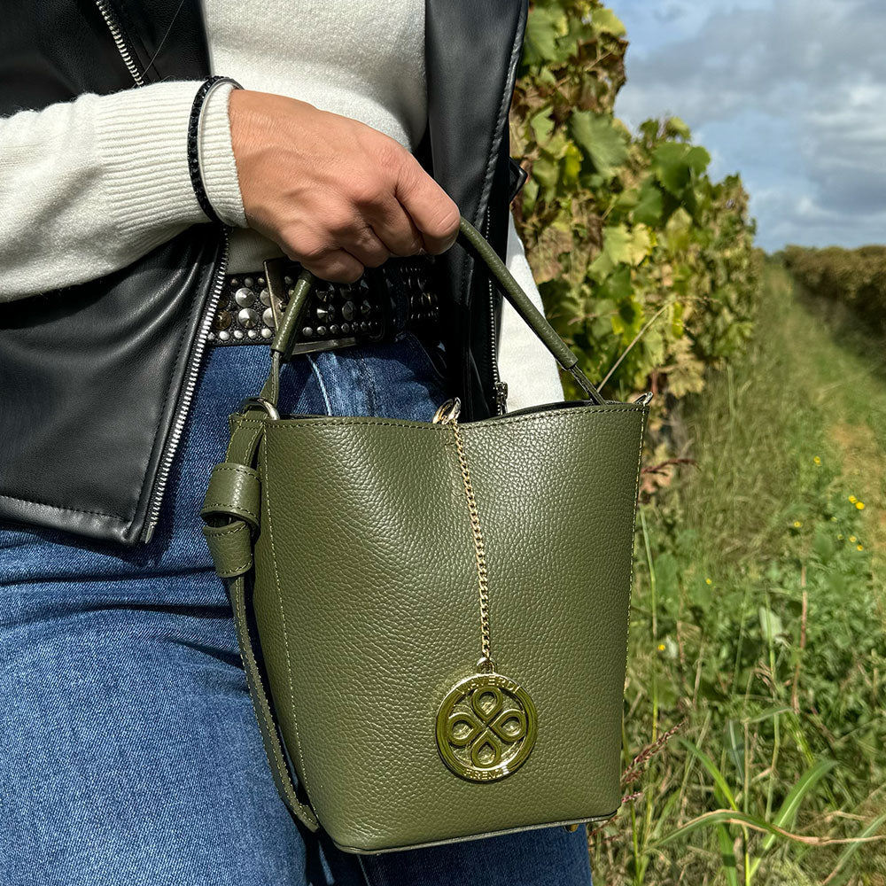 Borsa Secchiello con Pochette VIAVERDI in Pelle Verde Made in Italy linea Pienza - Image 11