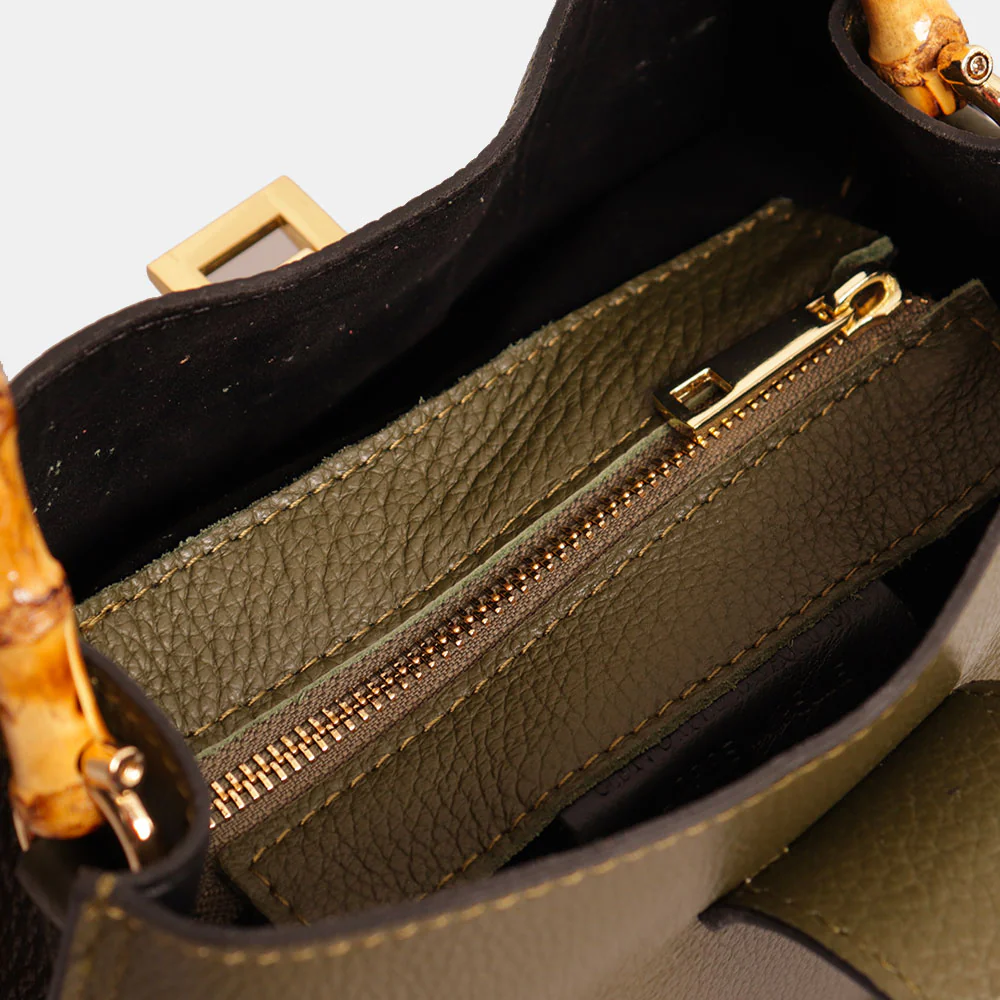 Borsa Secchiello Piccola VIAVERDI in Pelle Verde Made in Italy linea Volterra - Image 5