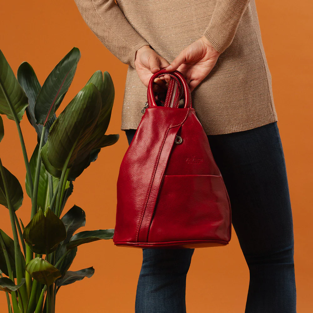 Zaino Donna VIAVERDI in Pelle Rosso Made in Italy linea Firenze - Image 3